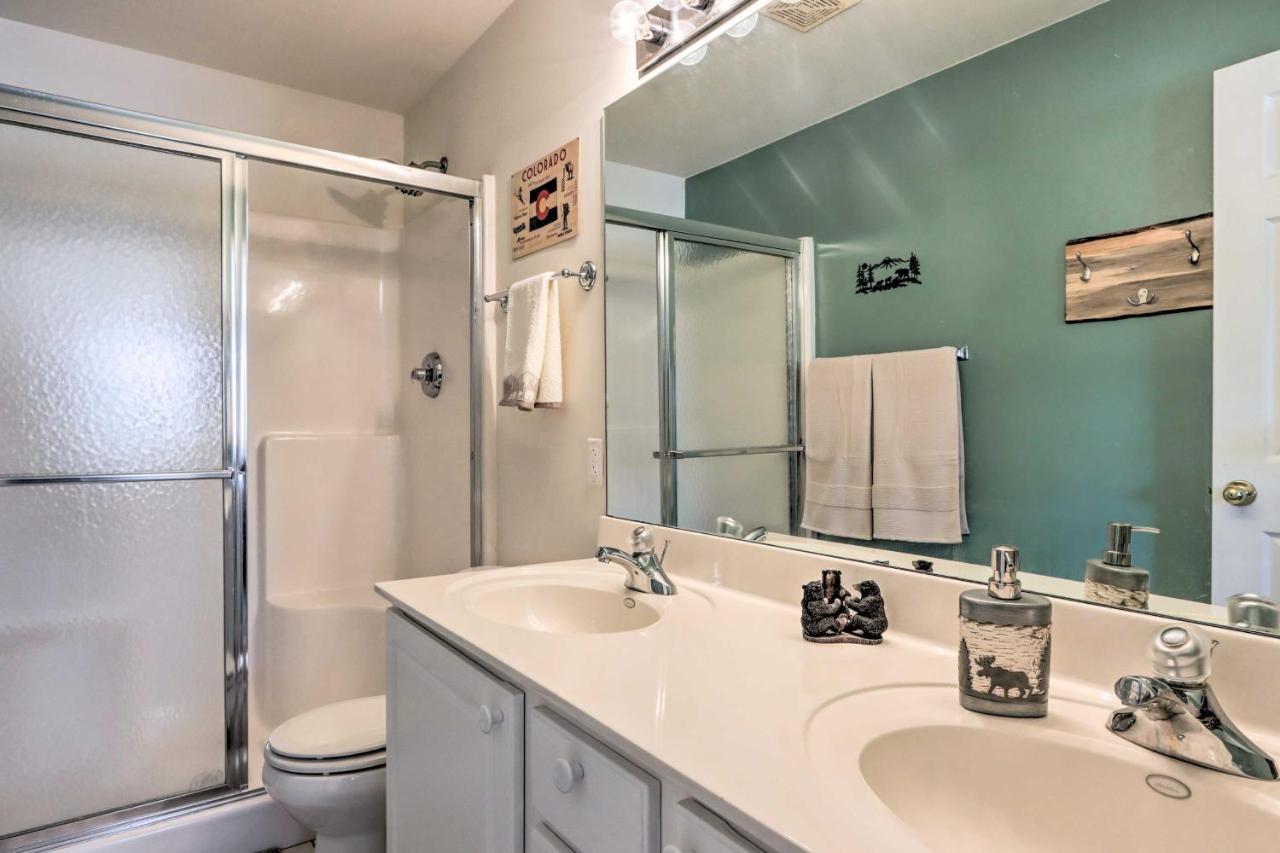 Step-Free Camdenton Condo With Boat Ramp, Dock, Slip Exterior photo