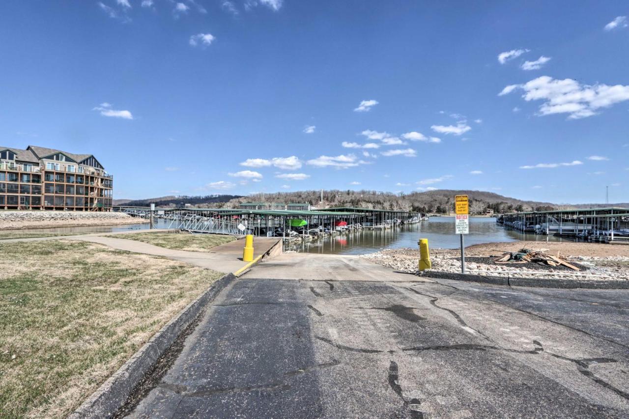 Step-Free Camdenton Condo With Boat Ramp, Dock, Slip Exterior photo
