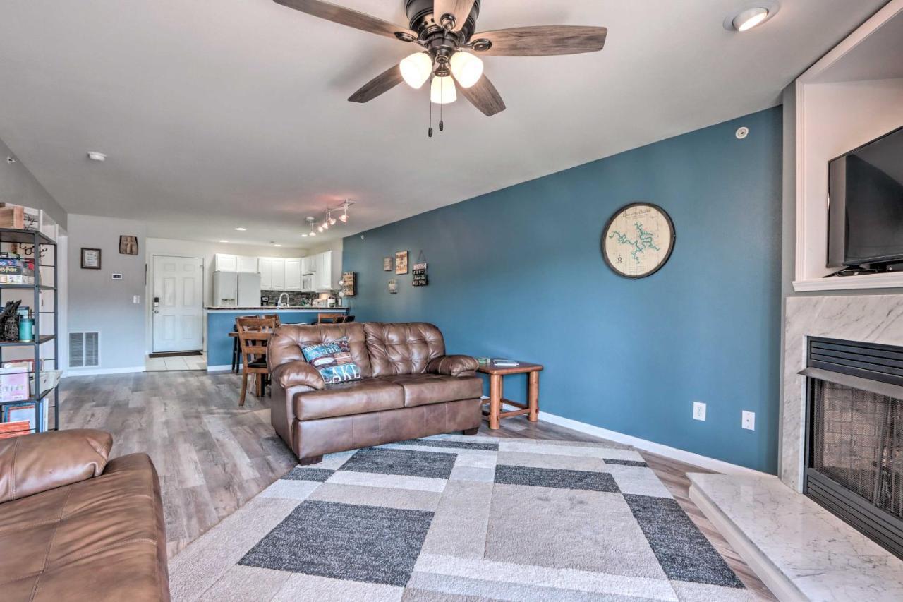 Step-Free Camdenton Condo With Boat Ramp, Dock, Slip Exterior photo