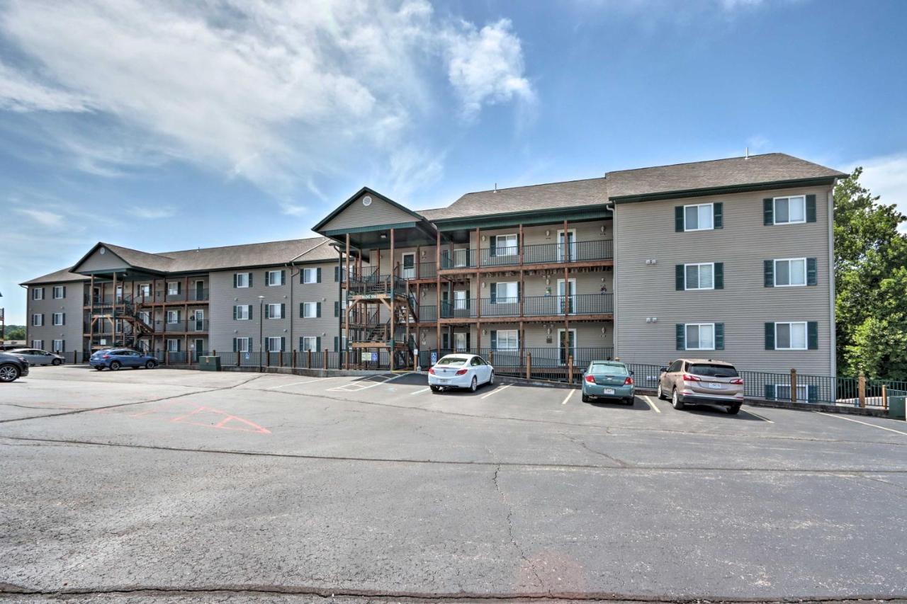 Step-Free Camdenton Condo With Boat Ramp, Dock, Slip Exterior photo